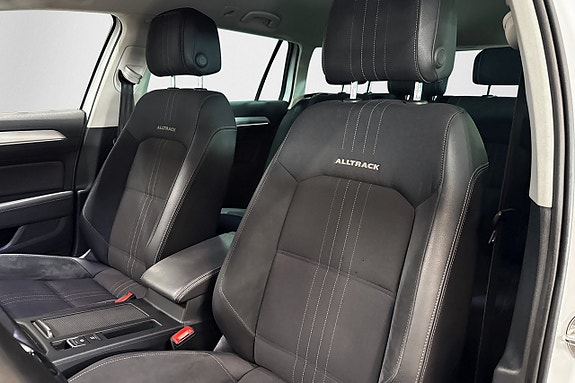 Volkswagen Passat Alltrack 10 of 22