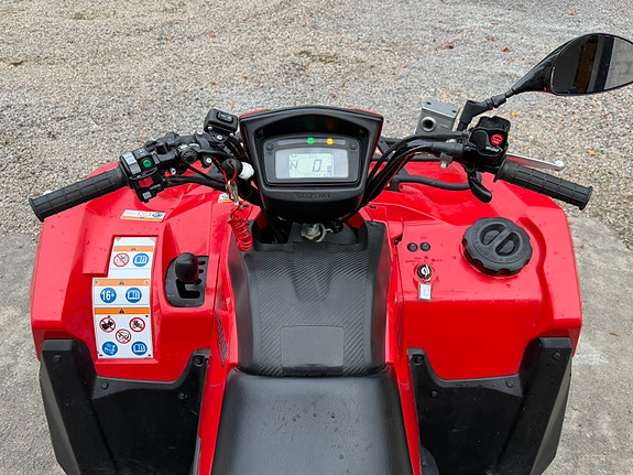 Suzuki LTA750XP 3 of 10