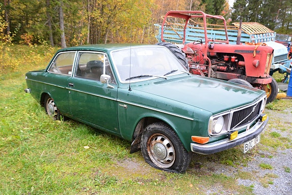 Volvo 142 3 of 11