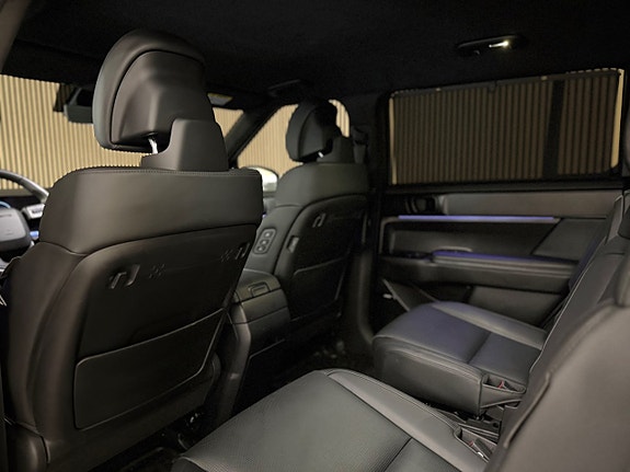 Hyundai Santa Fe 15 of 28