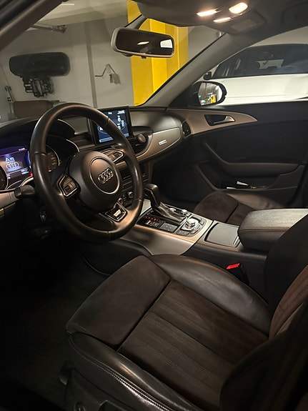 Audi A6 allroad 13 of 16
