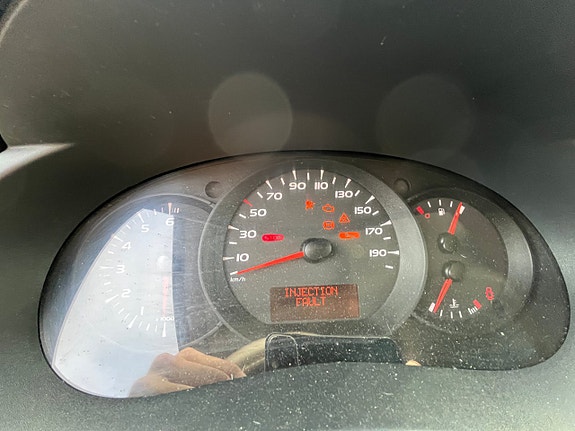 Renault Kangoo Express 2 of 6