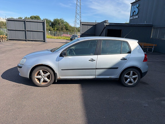 Volkswagen Golf I 2 of 6