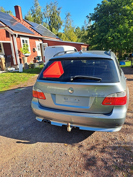 BMW 530d 5 of 7