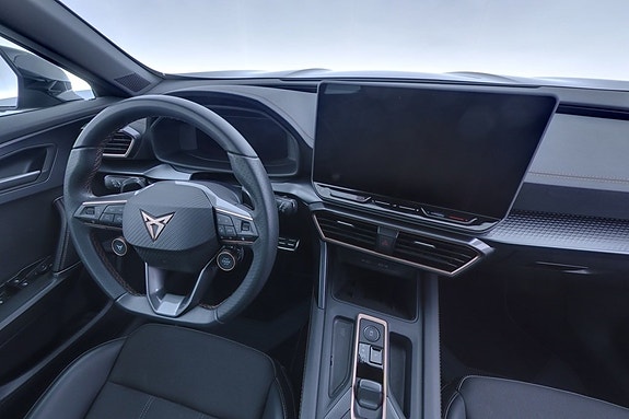Cupra Formentor 8 of 16