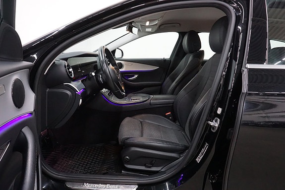 Mercedes-Benz E300 7 of 26