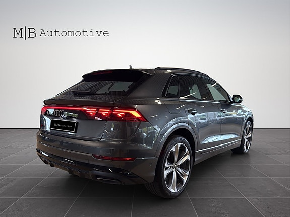 Audi Q8 6 of 17