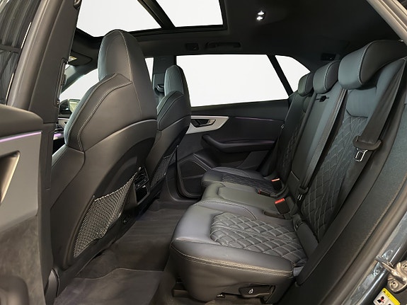 Audi Q8 14 of 17