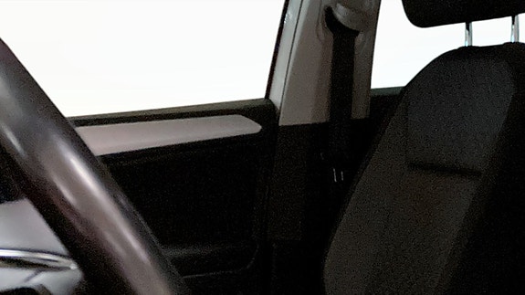 Volkswagen Tiguan 8 of 12