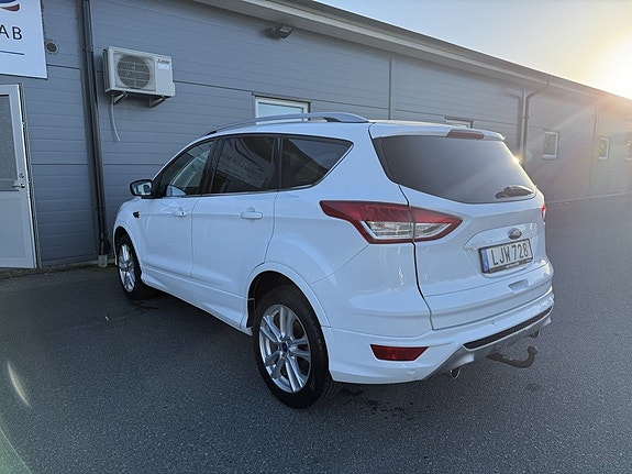 Ford Kuga 6 of 16