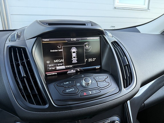 Ford Kuga 14 of 16