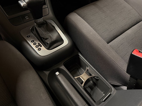 Volkswagen Golf Plus 22 of 30