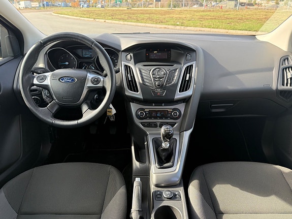 Ford Focus 11 of 21