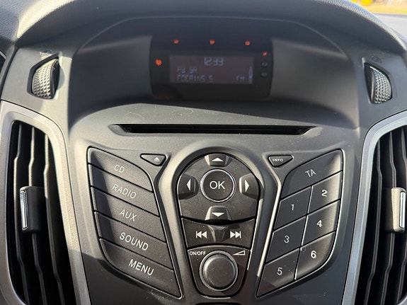 Ford Focus 16 of 21