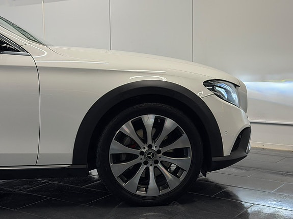 Mercedes-Benz E220 d 13 of 30