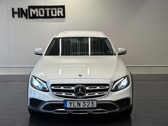 Mercedes-Benz E220 d 4 of 30