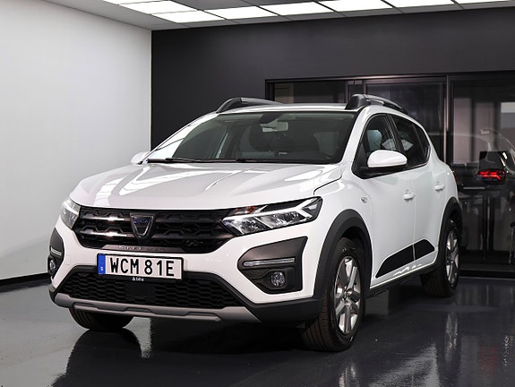 Dacia Sandero Stepway 2 of 29