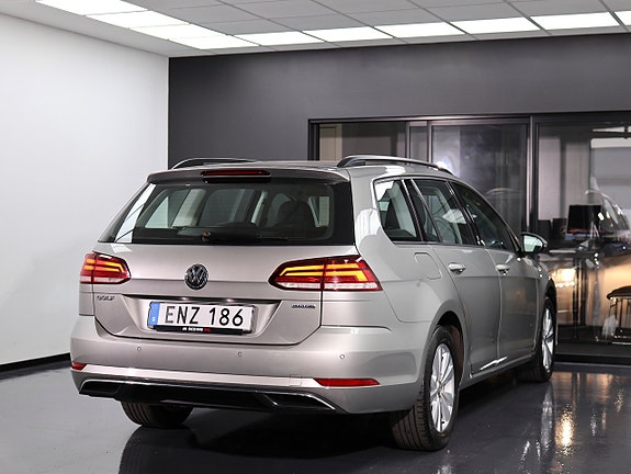 Volkswagen Golf SW 1.4 TSI 125 ch Flexfuel E85 • Caméra de recul • Radars • Sièges chauffants