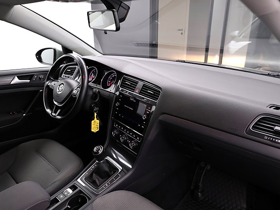 Volkswagen Golf SW 1.4 TSI 125 ch Flexfuel E85 • Caméra de recul • Radars • Sièges chauffants
