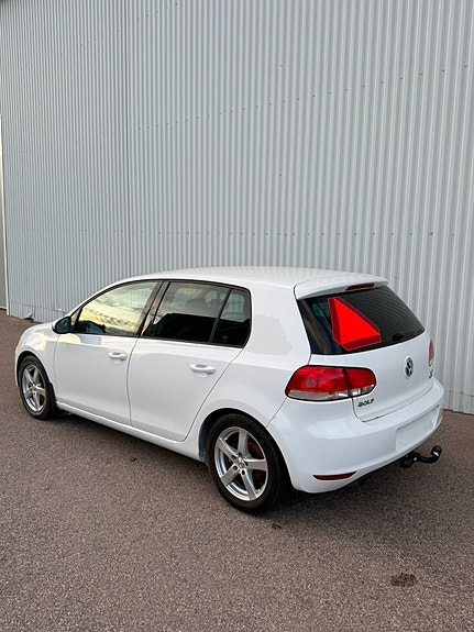 Volkswagen Golf VI 3 of 6