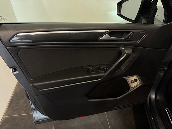 Volkswagen Tiguan Allspace 12 of 27