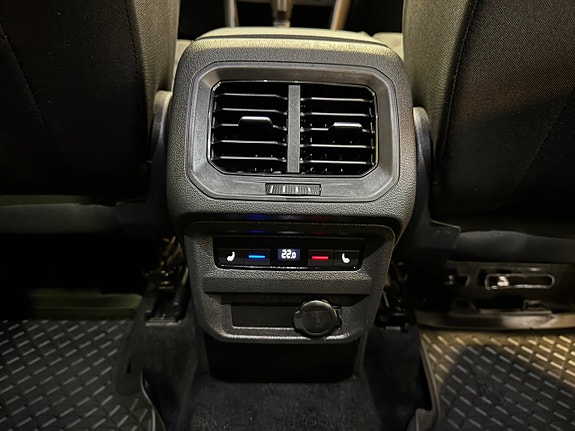 Volkswagen Tiguan Allspace 26 of 27