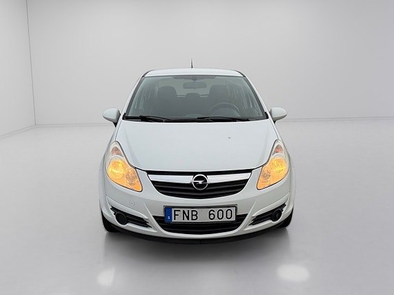 Opel Corsa 2 of 14