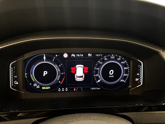 Volkswagen Arteon 13 of 16