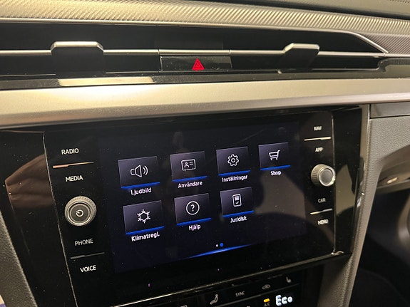 Volkswagen Arteon 11 of 16