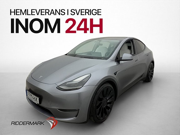 Tesla Model Y 4 of 30