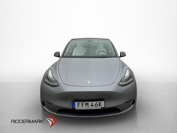 Tesla Model Y 3 of 30