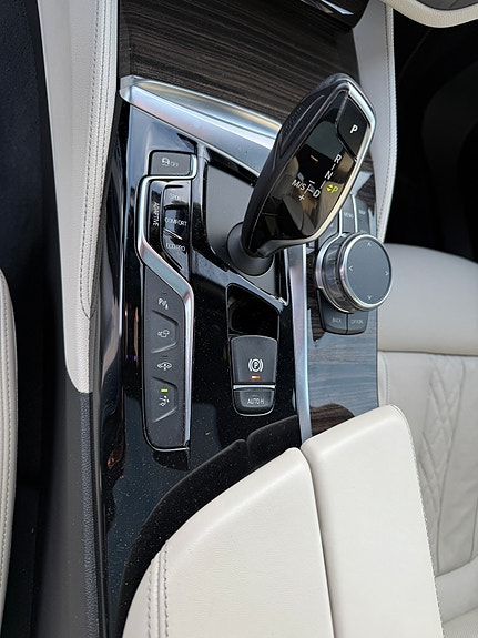 BMW 640i 6 of 11