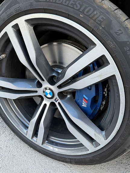 BMW 640i 10 of 11