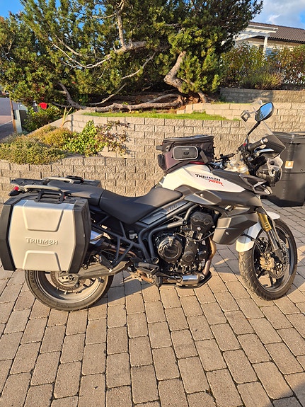 Triumph TIGER 800 8 of 9