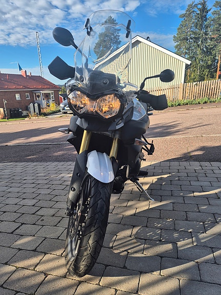 Triumph TIGER 800 3 of 9