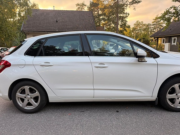 Citroen C4 16 of 21