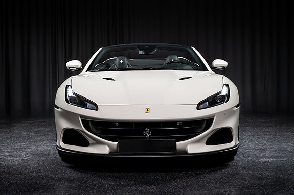 Ferrari Portofino M 8 of 30