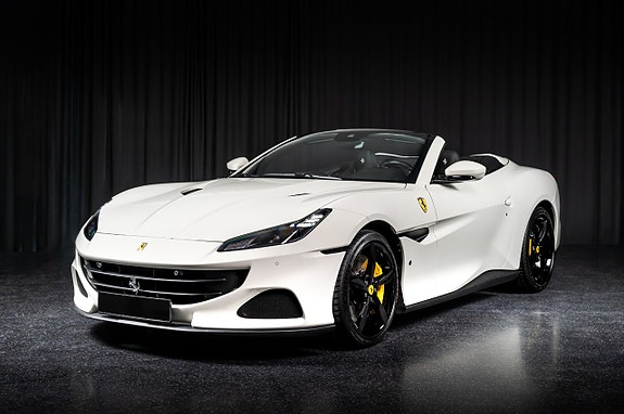 Ferrari Portofino M 2 of 30