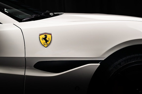 Ferrari Portofino M 15 of 30