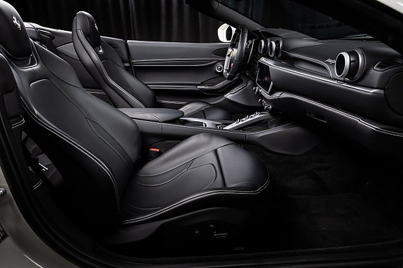 Ferrari Portofino M 22 of 30