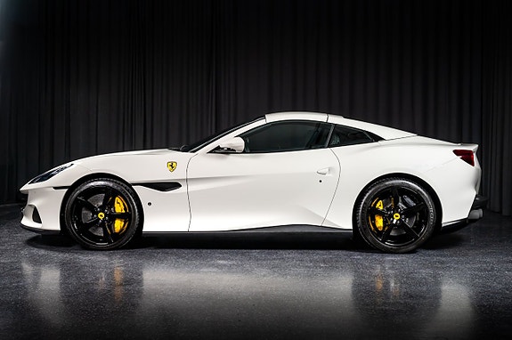 Ferrari Portofino M 3 of 30