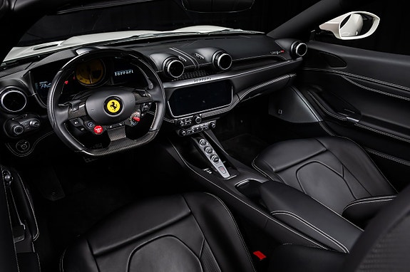 Ferrari Portofino M 19 of 30