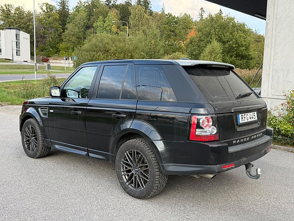 Land Rover Range Rover Sport 5 of 23