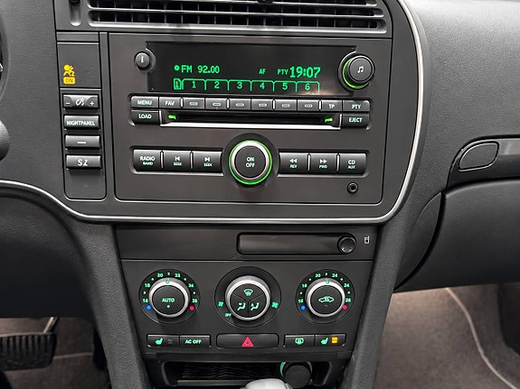SAAB 9-3 - V6 2.8 TURBO 280 CH - 97 900KM - TOIT OUVRANT - INTERIEUR CUIR