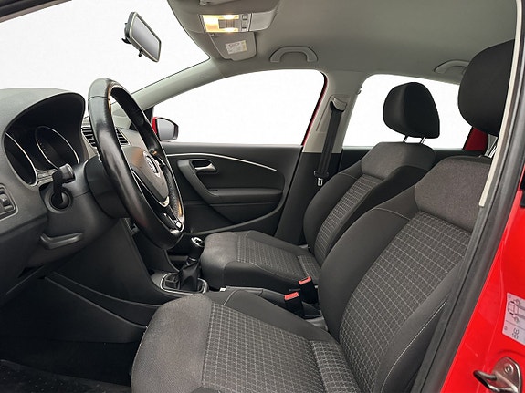 Volkswagen Polo 10 of 26