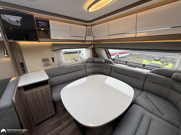 Kabe ROYAL 740 GXL KS *Året Runt komfort* AC / ALDE mm 3 of 21