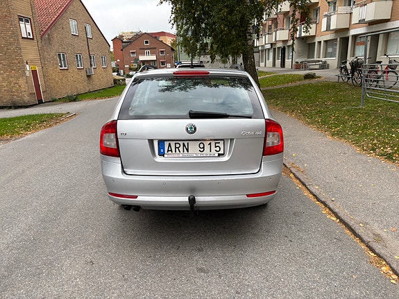 Skoda Octavia 5 of 13