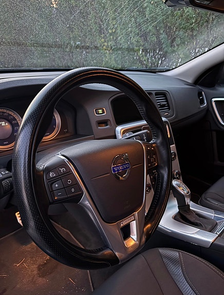 Volvo S60 8 of 13