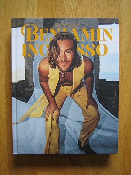 Product image 1 of 2