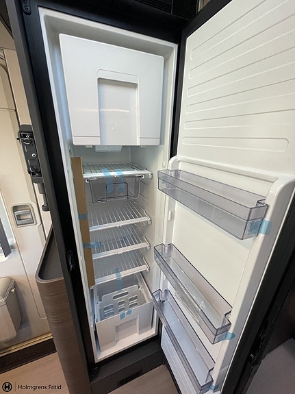 Adria Matrix Supreme 670 SL | ALDE DIESELVÄRMARE | MATRIX PLUSPAKET | 14 of 25